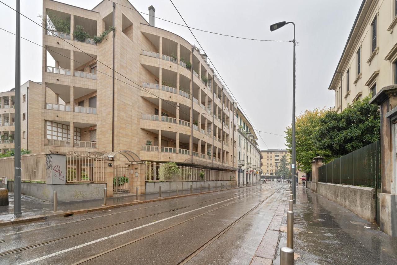 Best Way Rent - Appartamento Con Terrazzo Zona Sempione Milano Dış mekan fotoğraf